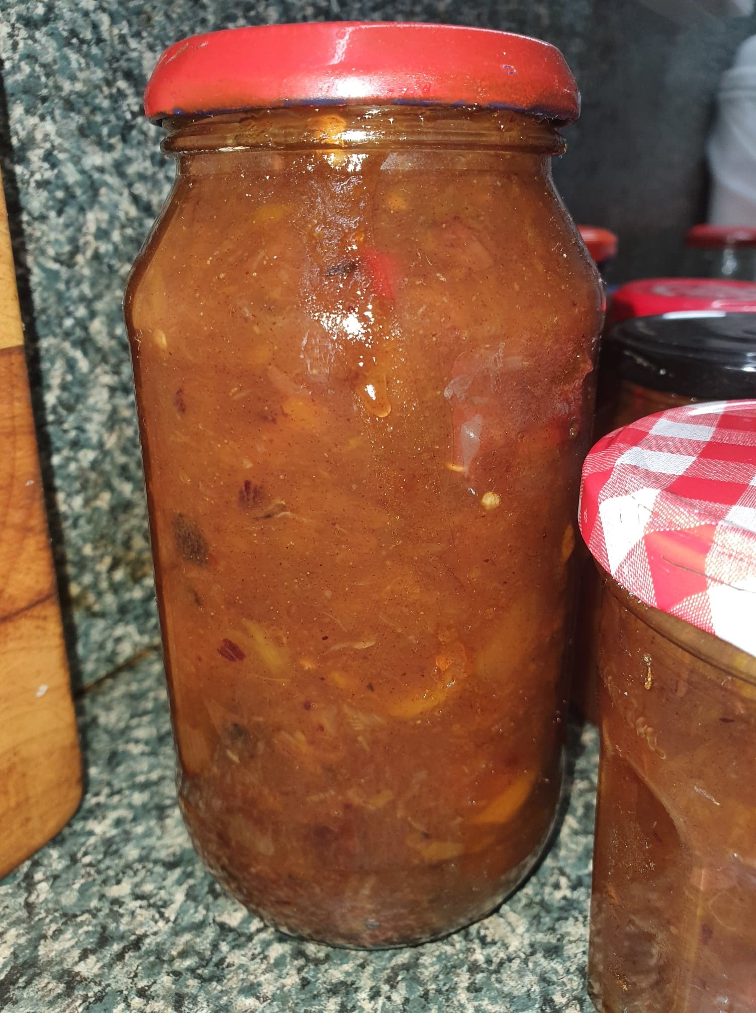image of finished mango chutney recipe